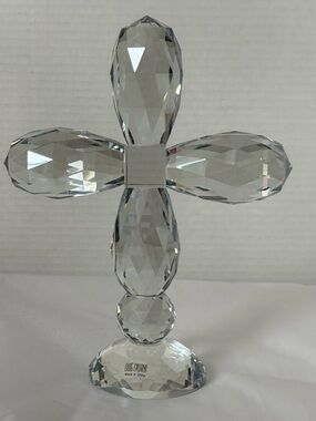 Oleg Cassini Multi-Faceted Clear Crystal Cross w/Base Signed Bottom PaperWeight